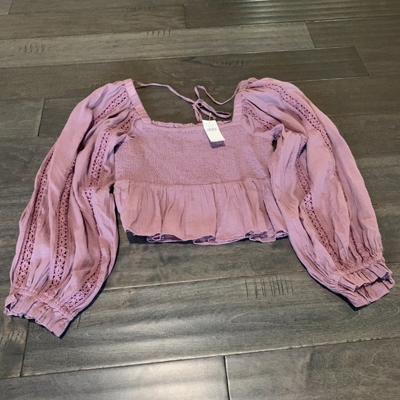 American Eagle Cropped Tie-Back Top | Long Sleeve | Trendy Casual Wear | NWT - Picture 4 of 5